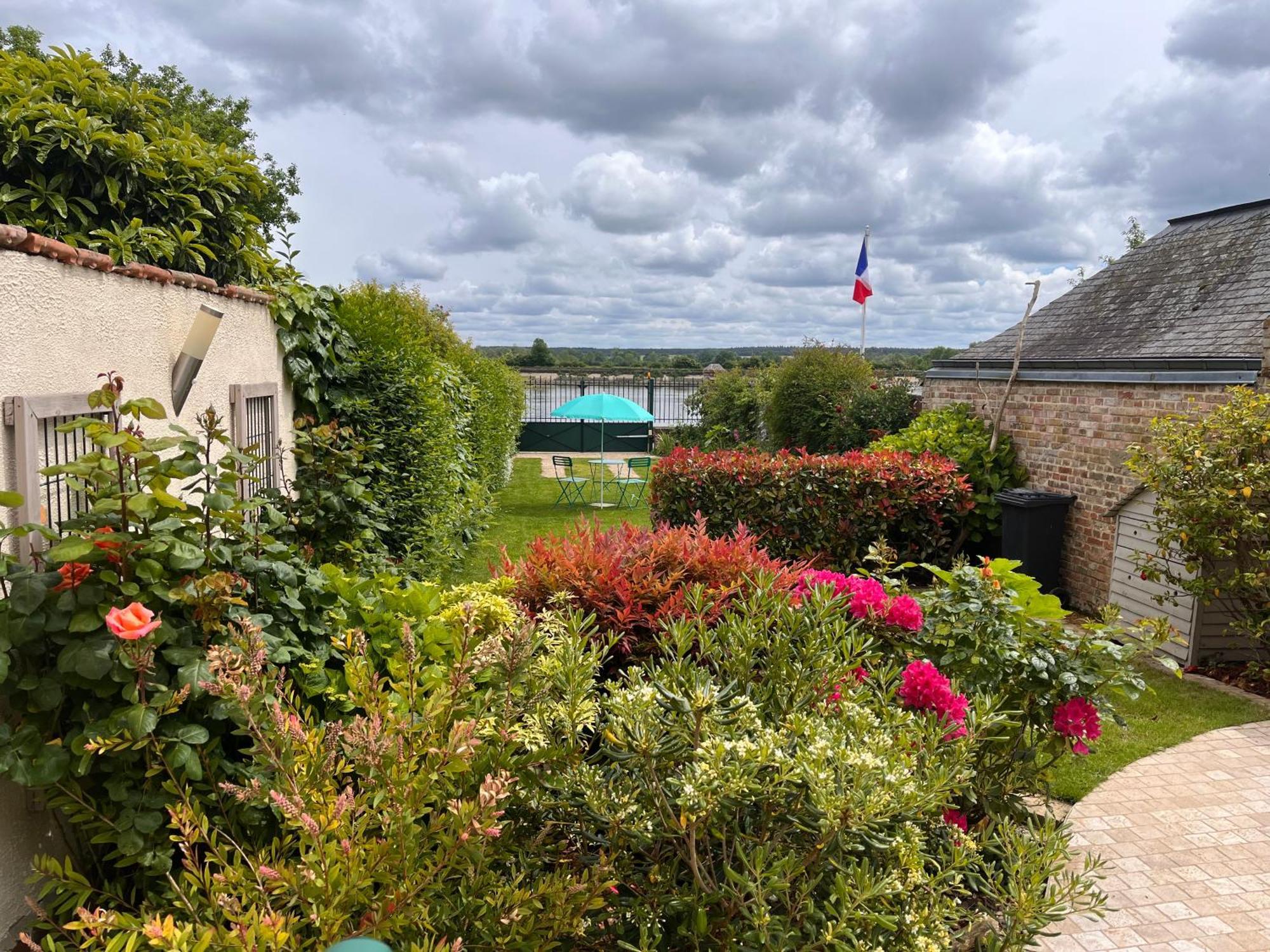 Gite La Fleur De Seine Villequier Kültér fotó